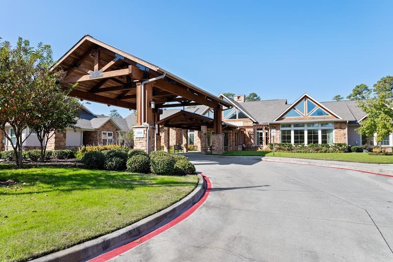 WOOD GLEN COURT ASSISTED LIVING