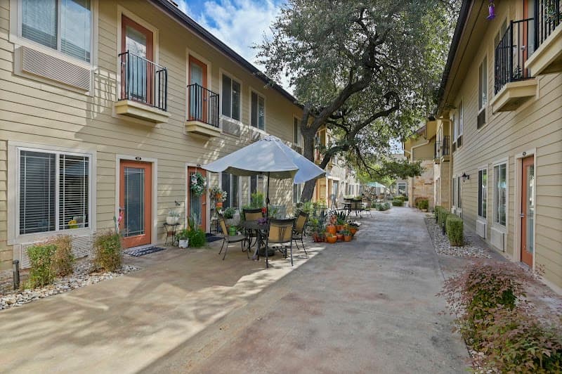 THE PAVILION AT GREAT HILLS