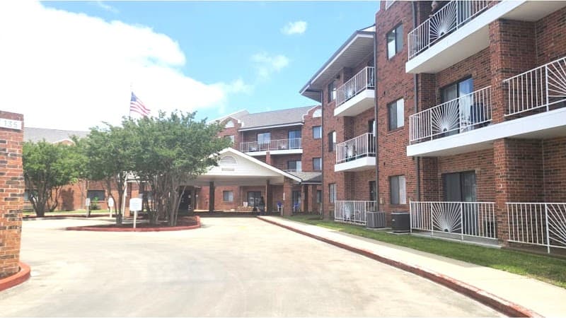 JUNIPER VILLAGE AT GUADALUPE RIVERFRONT