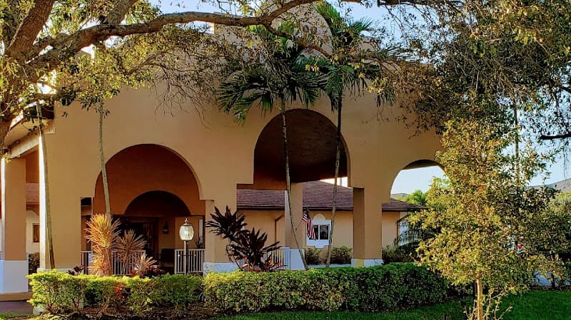 COLONY CLUB ALF (THE)